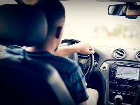 Kao u Žikinoj dinastiji: Pogledajte šta čovek vozi u Požarevcu (VIDEO)