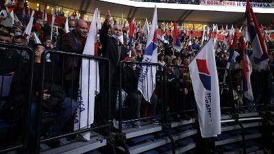 Hit poruka za SNS botove od građana Bora (FOTO)