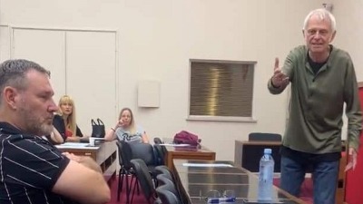 Besne gliste Branka Kockice za odrasle