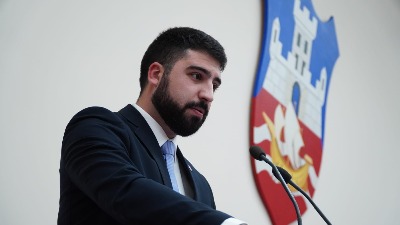 "Ministarstvo za socijalni rad pretvorilo se u Ministarstvo za polaganje venaca"