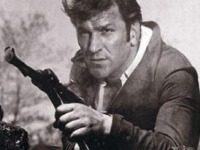 "Nije ni čudo što Valtera obožava milijardu Kineza": Bata Živojinović sa šmajserom u kući Velikog brata