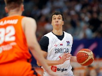 Bivši kapiten Srbije udario na "ćacad": Ko je vaspitao te NELJUDE?! (FOTO)