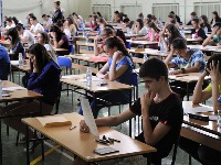Za jedno mesto bori se 15 učenika: Top lista najtraženijih srednjih stručnih škola u Srbiji