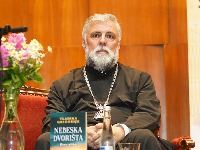 Vladika Grigorije se oglasio nakon operacije (FOTO)