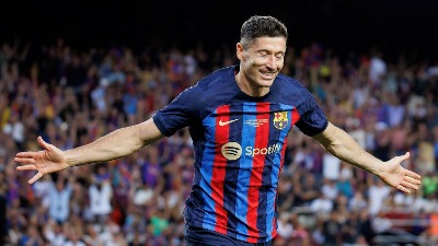 Levandovski stao rame uz rame sa Mesijem i Ronaldom