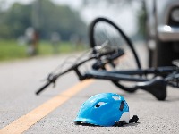 Vozač udario biciklistu, pa pobegao: Nesreća u Bačkoj Palanci