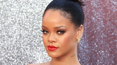 Pucnjava kod Rijanine kuće: Rafal prema vili, pevačica sve vreme bila unutra?