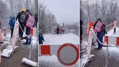 Neverovatno: Đaci prelaze most preko tankog drveta (VIDEO)