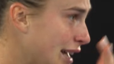 Arinine suze u Melburnu... (VIDEO)