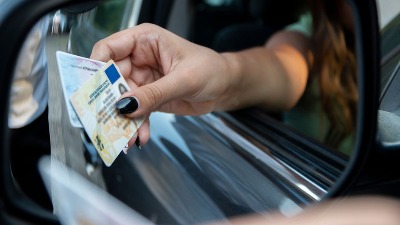 Zbogom šalterima! Od danas ovako menjamo vozačku dozvolu