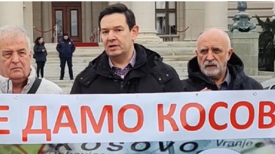 Šarović: Vučiću, ne šalji maskirane na narod (VIDEO)