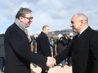 Vučić čestitao pobedu Rumenu Radevu na parlamentarnim izborima