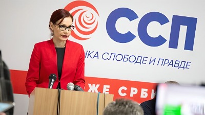 Spirić: Dok Vučić godinama priča o "liderstvu", radnici u Srbiji i dalje rade za 457 evra mesečno