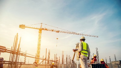 OBRUŠIO SE DEO ZIDA sa desetospratnice u izgradnji u Nišu
