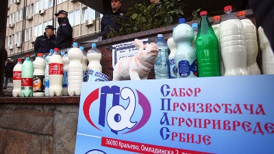 Javnost uznemirena! Mlekari i poljoprivrednici digli glas zbog izjave ministra