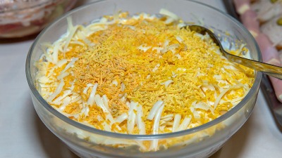 Najukusnija mimoza salata: Jedan sastojak joj daje kraljevski ukus