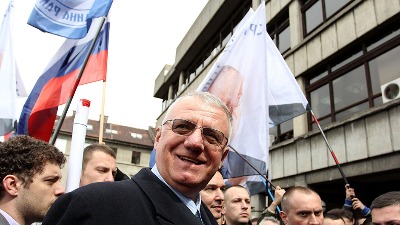 Ko je ponovo NAORUŽAO Vojislava Šešelja?