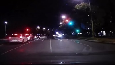 Ušao u kontra smer na NBG: Gde li je pošao? (VIDEO)