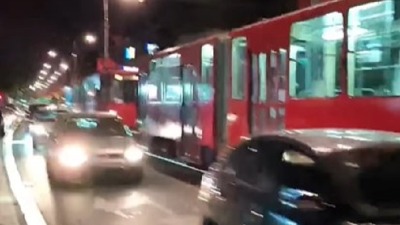 Tramvaji stoje u Vojvode Stepe (VIDEO)