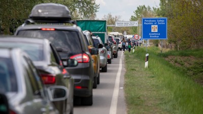 Na Horgošu se čeka tri sata na izlazak iz zemlje