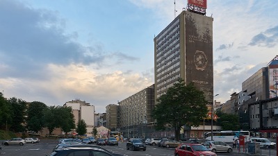 Pala kamena ploča sa hotela Slavija!
