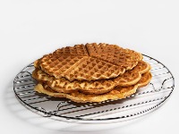 Starinski recept za bakin kolač: Neodoljivog je ukusa, a ostaje svež i do 7 dana