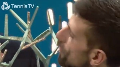 Novak se "pomirio" sa publikom: Dobio veliki aplauz