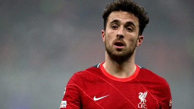U čast prerano preminule legende: Liverpul povlači dres sa brojem 20 u znak sećanja na Dioga Žotu