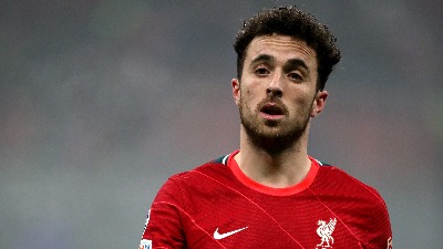 Liverpul odao počast Žoti na krcatom Enfildu (FOTO)