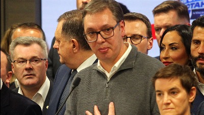 Sa Zapada KRITIKE, sa Istoka čestitke Vučiću