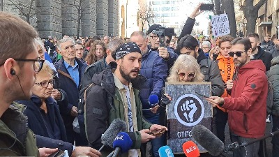 Studenti danas ponovo ispred Ministarstva Studenti danas ponovo ispred Ministarstva