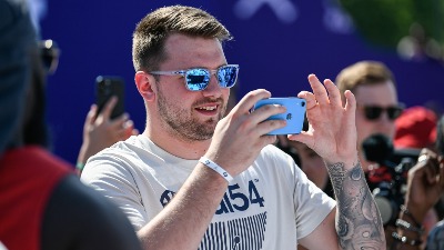 Luka Dončić ne liči na sebe (FOTO)