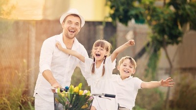 Najbolji otac rađa se u ovom znaku: Posvećen je porodici i pun LJUBAVI 
