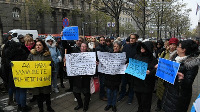 Pobunili se radnici u socijalnoj zaštiti: Protest ispred Vlade