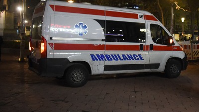 Tri osobe teško povređene u udesu u Bulevaru