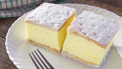 Lažne krempite sa najfinijom kremom od jogurta i vanile: Hit na mrežama (VIDEO) 