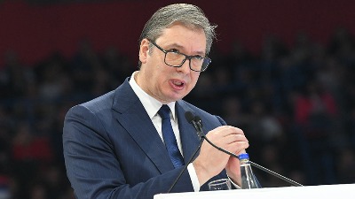 "Ima mnogo ludaka...": Vučić o pozivu na generalni štrajk