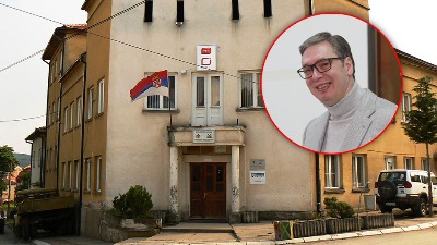 Građani Bosilegrada čekaju Vučića da mu uruče protestno pismo