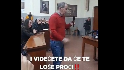 "'Loše ćeš proći' nije pretnja": SNS poslanik se vadi
