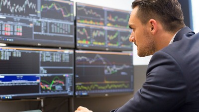 VELIKE PROMENE NA BERZI: Novi zakon menja pravila preuzimanja firmi u Srbiji