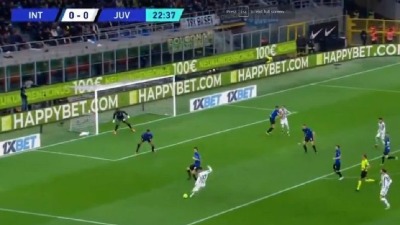 Juve slavi Kostića: Golčinom srušio Inter! (VIDEO)