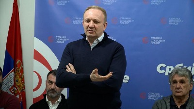 Đilas: U Srbiji lakše ukinuti školu nego Zadrugu