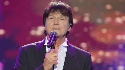 "Brega mi je rekao da nisam normalan": Bajaga otkrio kome je posvećen Čolin hit "Ajde, ajde Jasmina" (VIDEO) 