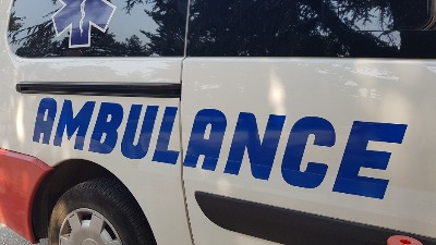 Auto izleteo sa staze i uleteo među ljude: Dve osobe POGINULE