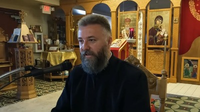 Ovo mnogi Srbi rade na sahrani, sveštenik istakao grešku: "To je ruganje pokojnicima" (VIDEO)