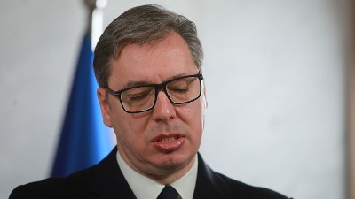 Vučić opet pozvao na dijalog (VIDEO)