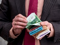 Koliko zarađujemo, a koliko nam treba