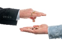 Tek oko 30 odsto radnika u Srbiji zaradilo više od proseka