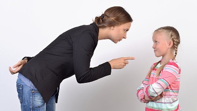 5 toksičnih fraza govorimo deci, a ne treba