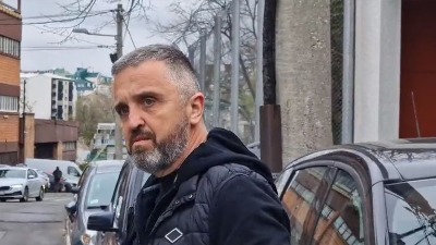"Vučićeviću, zamisli kako će ti biti na robiji?!"